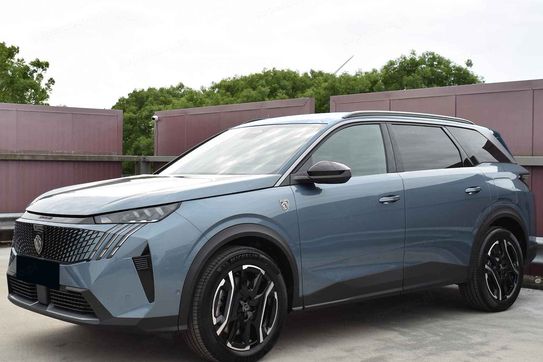 Peugeot 5008 GT e-DCS7 1.6 PHEV