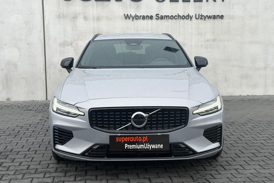 Volvo V60 T6 AWD Plug-In Hybrid Plus Dark