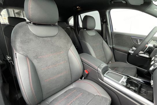 Mercedes GLA 200 AMG Line