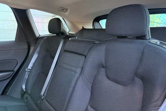 Volvo XC60 T4 Momentum Pro