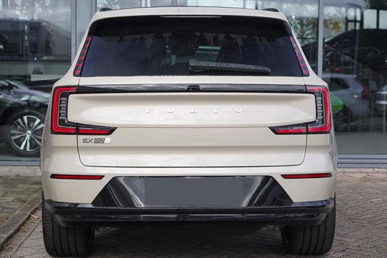 Volvo EX90 Twin Performance AWD Ultra 7 os