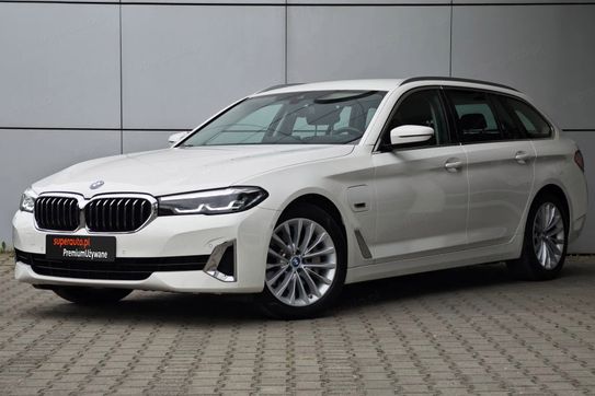 BMW Seria 5 Touring 530e xDrive Luxury Line