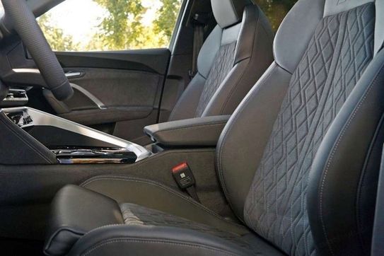 Audi Q5 SQ5 TFSI quattro