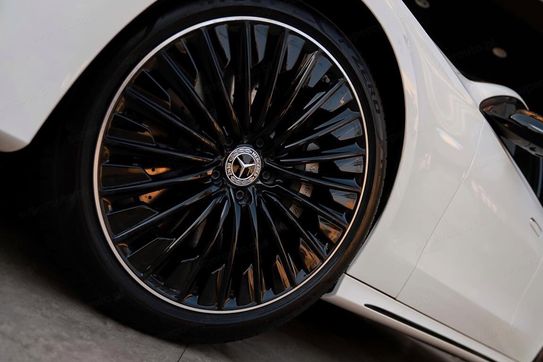 Mercedes Klasa E 220 d 4-Matic AMG