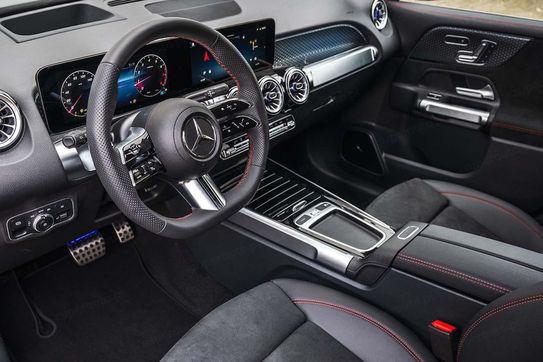 Mercedes GLB 220 4-Matic AMG Line