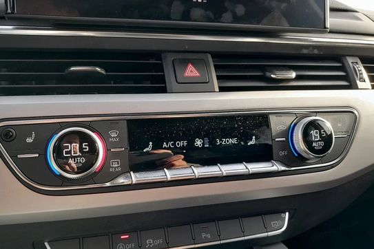 Audi A4 Avant 35 TDI  Advanced S tronic