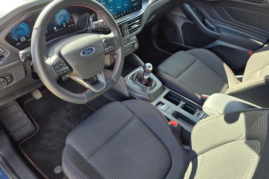 Ford Focus 1.0 EcoBoost ST-Line X