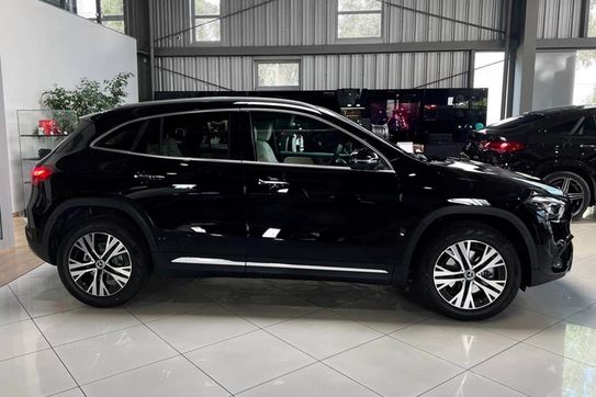 Mercedes GLA 200 d Progressive