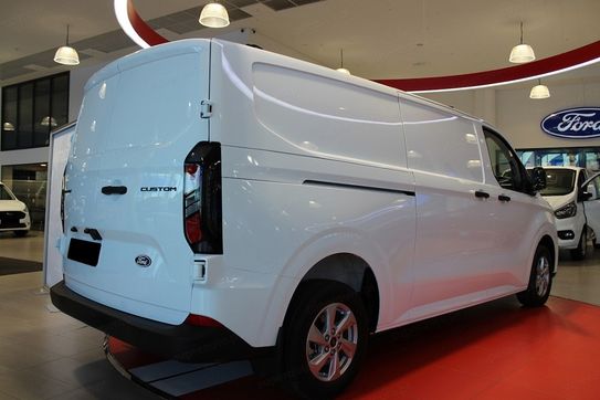 Ford Transit Custom 320 L2H1 Trend A8