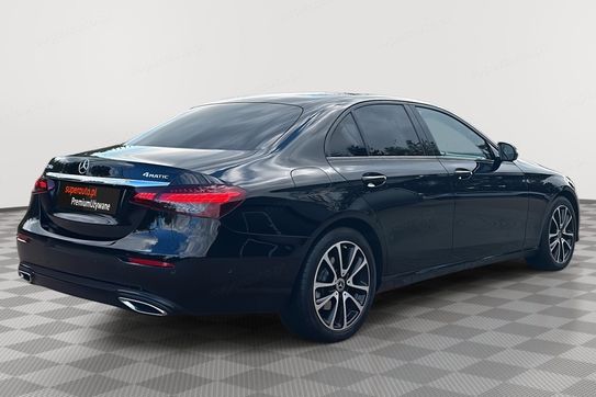 Mercedes E Klasa 220 d 4MATIC Avantgarde