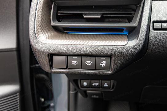 Toyota Prius 2.0 Plug-in Hybrid Prestige