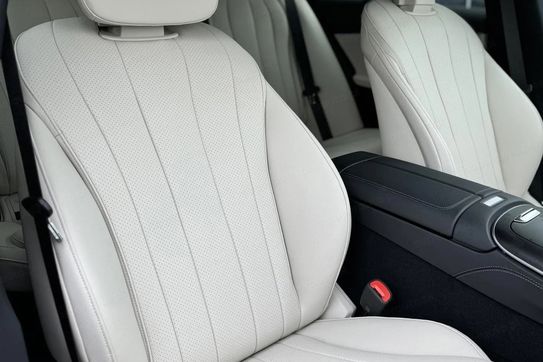 Mercedes Klasa E 220 d AMG