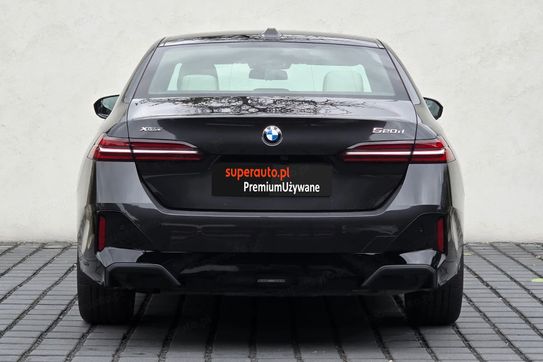 BMW Seria 5 520d xDrive M Sport
