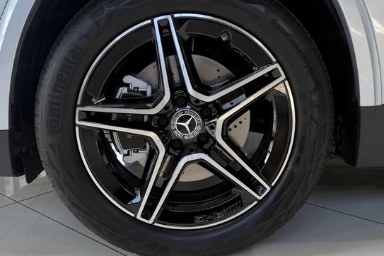 Mercedes GLA 220  4-Matic AMG Line