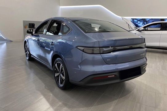 BYD Seal 5 DM-i Design