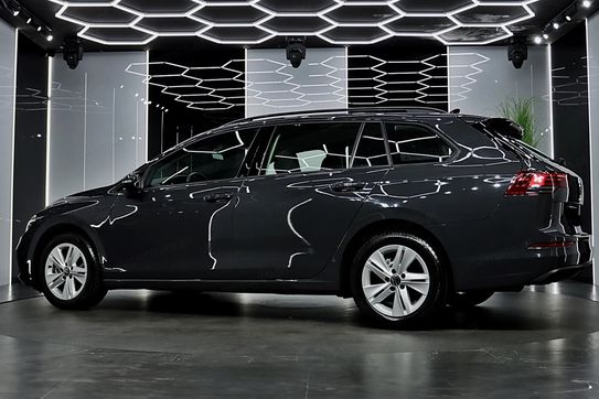 Volkswagen Golf VIII 2.0 TDI Life