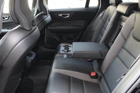 Volvo V60 B4 D Plus Dark