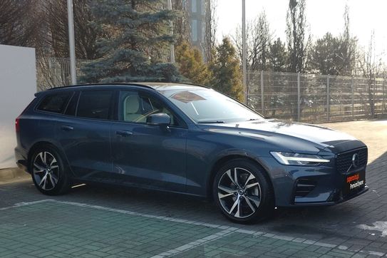 Volvo V60 B4 B Plus Dark aut