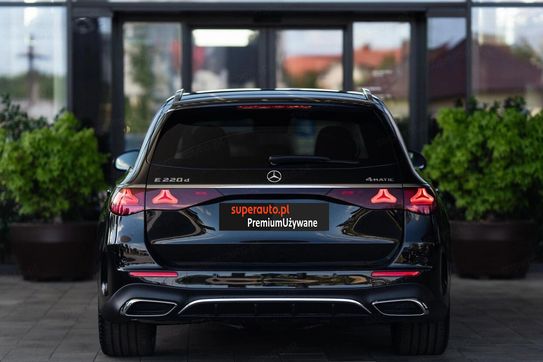 Mercedes Klasa E 220 d mHEV 4-Matic AMG 9G-Tronic