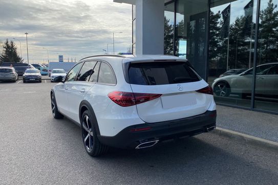 Mercedes Klasa C 220 d 4-Matic All-Terrain Avantgarde