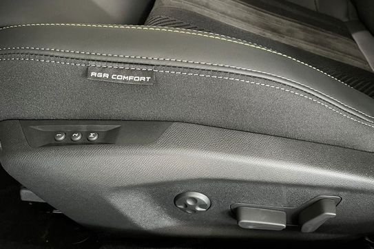 Peugeot 408 GT e-DCS 1.2 mHEV