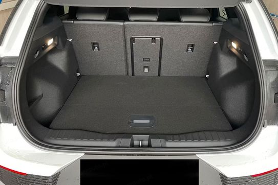 Ford Explorer Premium 77kWh RWD