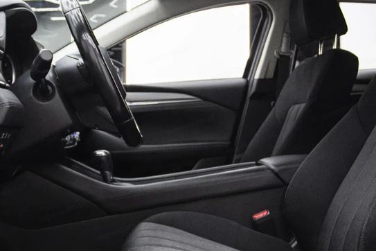 Mazda 6 Center-Line