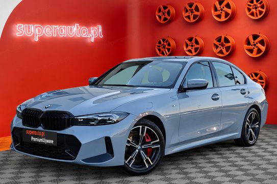 BMW Seria 3 330i xDrive M Sport