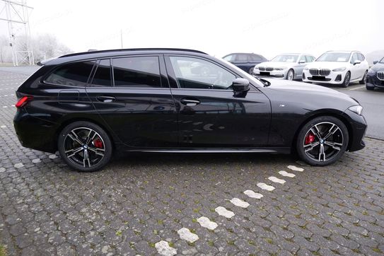 BMW Seria 3 Touring 330i xDrive M Sport