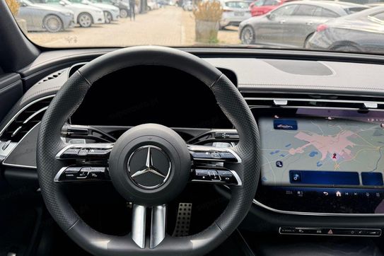 Mercedes Klasa E 220 d 4-Matic AMG
