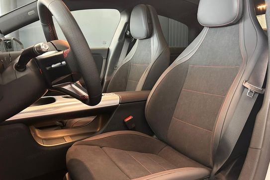 Mercedes CLA 200 AMG Line