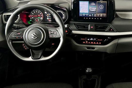 Suzuki Swift 1.2 Dualjet SHVS Premium Plus CVT