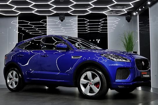 Jaguar E-Pace 2.0 i4P AWD R-Dynamic SE