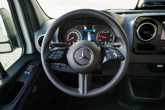 Mercedes Sprinter 315 CDI BASE Standard 9G-TRONIC