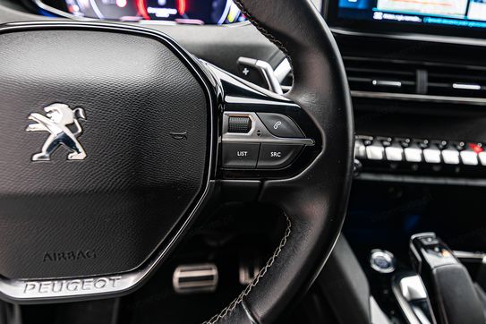 Peugeot 3008 1.6 PureTech Hybrid PHEV Allure