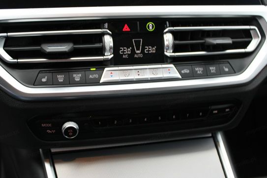 BMW Seria 3 318i aut