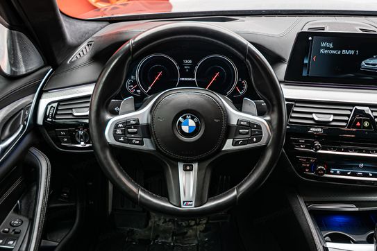 BMW Seria 5 M550d xDrive