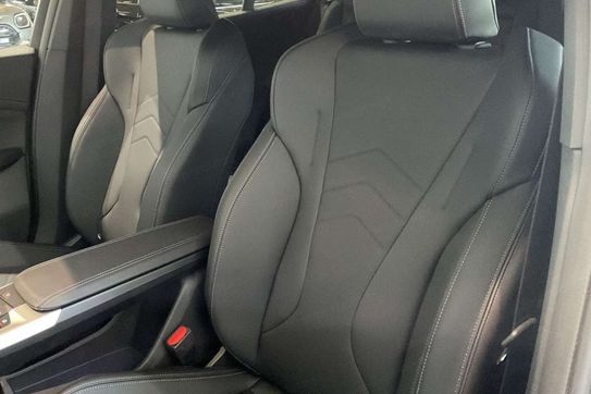 BMW iX2 eDrive20