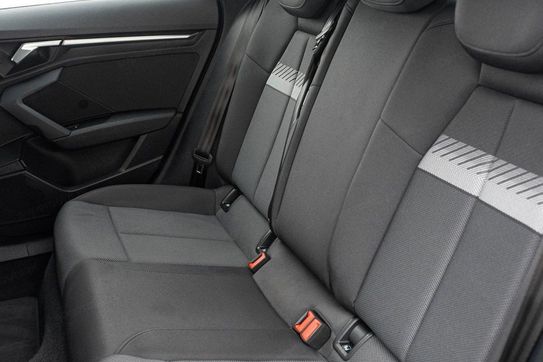 Audi A3 35 TFSI mHEV S tronic