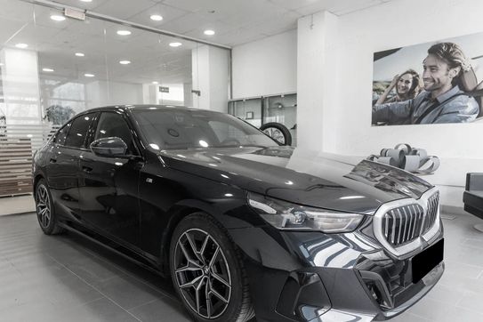 BMW Seria 5 520i M Sport