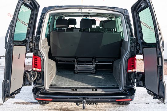 Volkswagen Caravelle T6.1 L2H1 AT