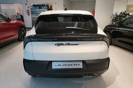 Alfa Romeo Junior Ibrida