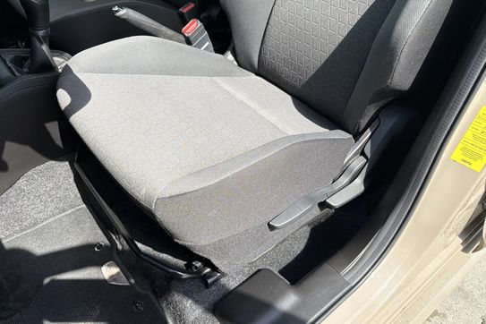 Suzuki Swift Dualjet SHVS Premium Plus