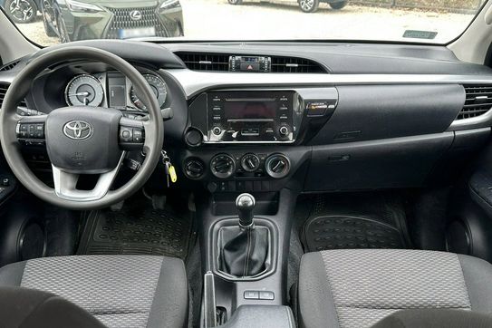 Toyota HiLux 2.4 D-4D Double Cab DLX 4x4