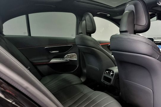 Mercedes Klasa E 220 d 4-Matic AMG