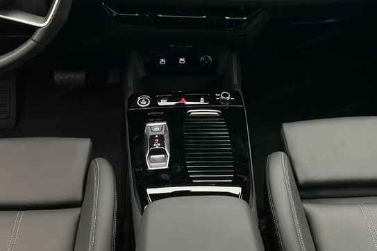 Audi Q6 e-tron S line