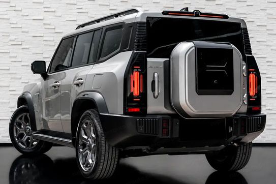 Jetour T2 2.0T 7DCT REAL TIME 4WD