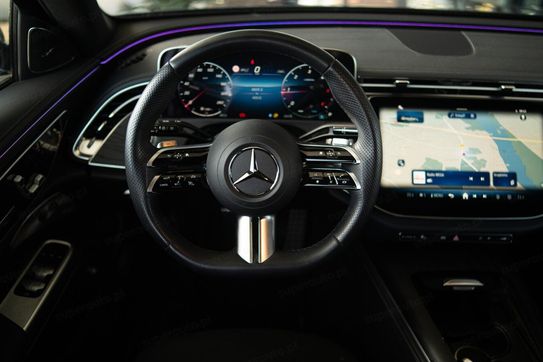 Mercedes E Klasa E 220 d mHEV 4-Matic AMG 9G-Tronic