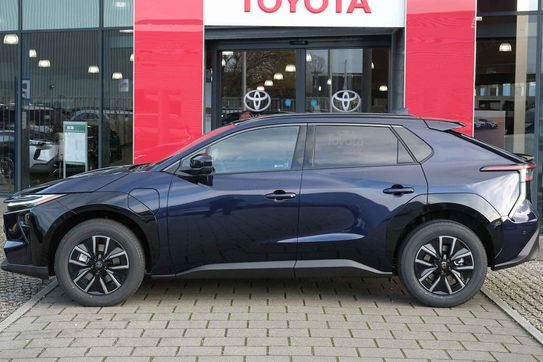 Toyota bZ4X Style EV