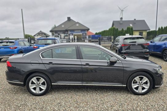 Volkswagen Passat 1.5 TSI EVO Elegance